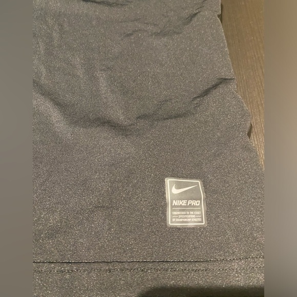 Nike workout tank - Picture 4 of 4